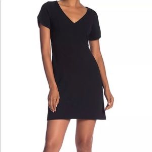 betsey johnson V-neck black sheath dress size 4
